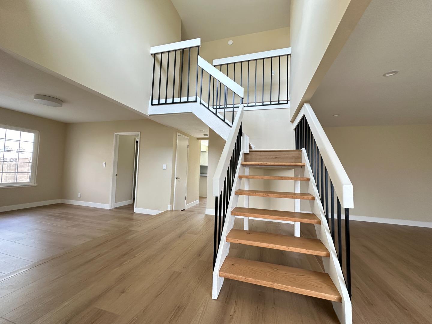 Detail Gallery Image 18 of 43 For 4648 Michelle Ct, Union City,  CA 94587 - 4 Beds | 2/1 Baths