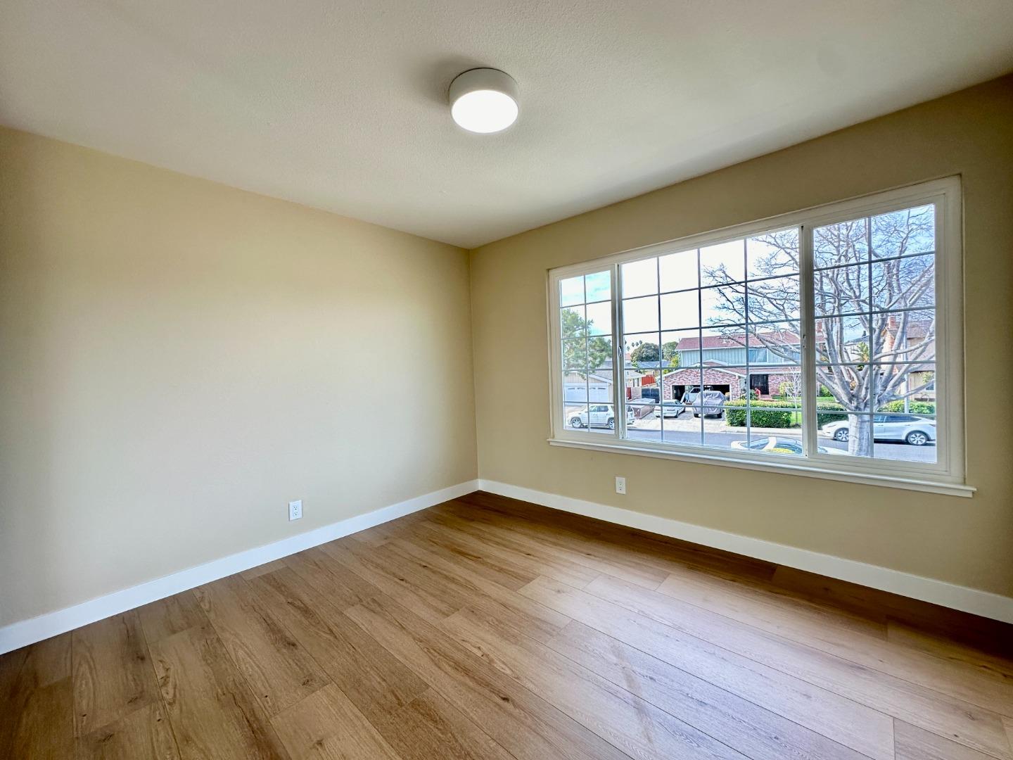 Detail Gallery Image 21 of 43 For 4648 Michelle Ct, Union City,  CA 94587 - 4 Beds | 2/1 Baths