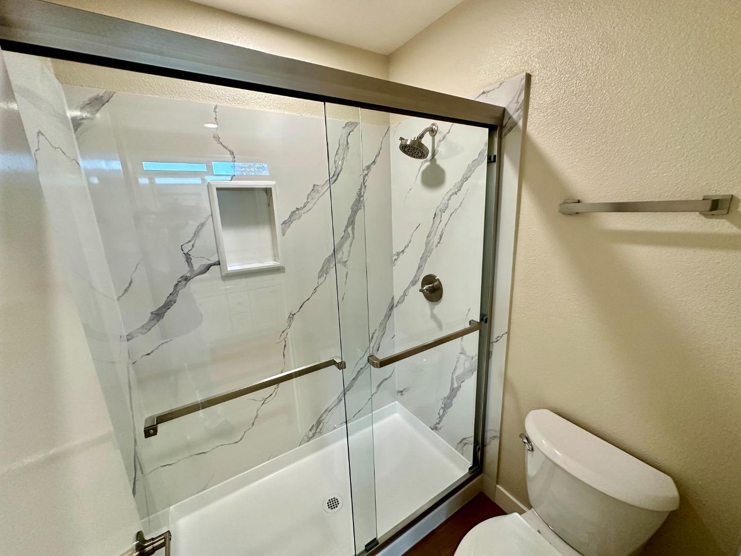 Detail Gallery Image 28 of 43 For 4648 Michelle Ct, Union City,  CA 94587 - 4 Beds | 2/1 Baths