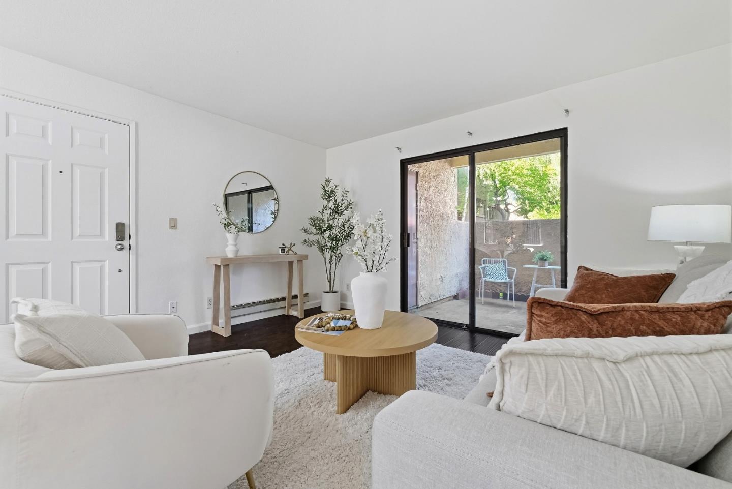 Detail Gallery Image 4 of 34 For 2250 Monroe St #127,  Santa Clara,  CA 95050 - 1 Beds | 1 Baths