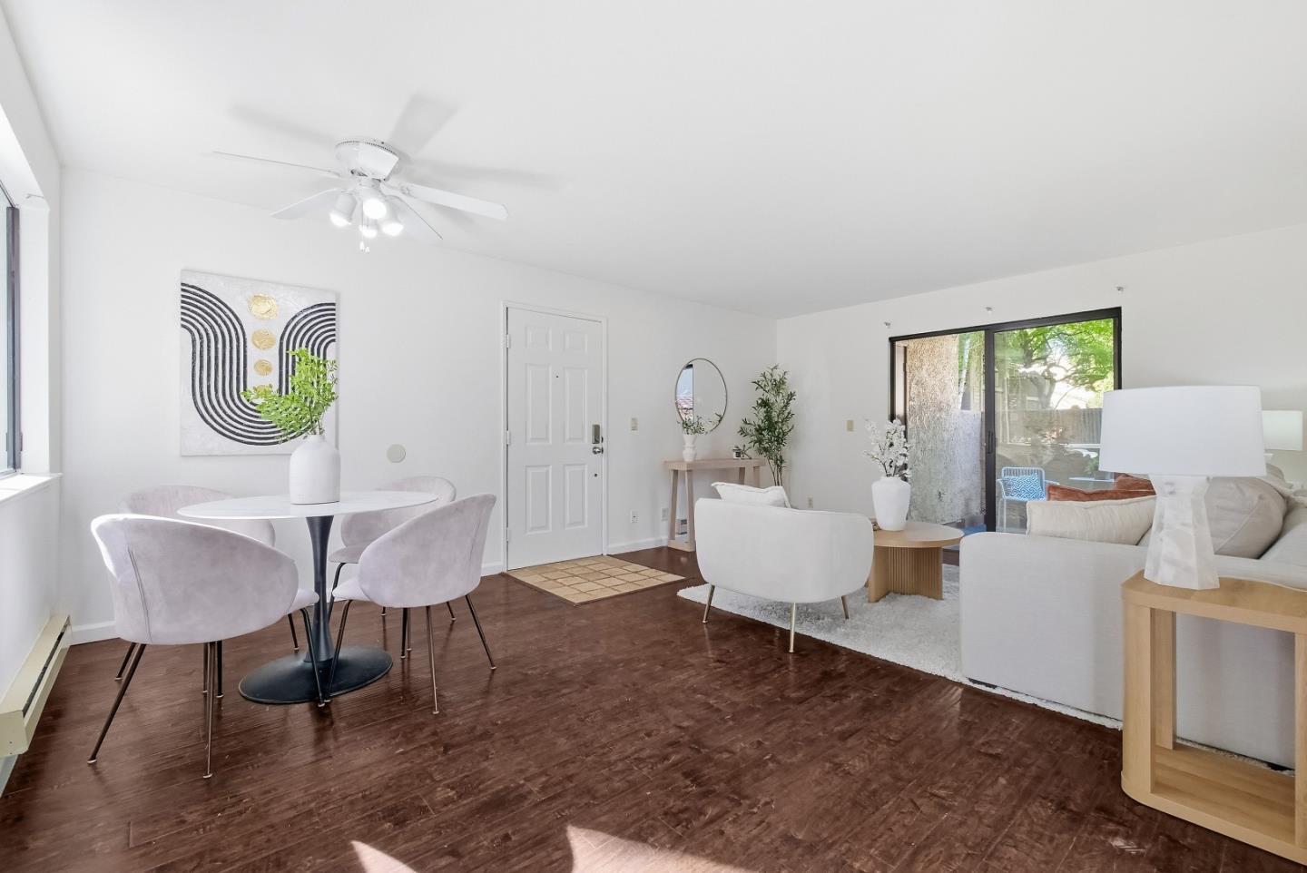 Detail Gallery Image 5 of 34 For 2250 Monroe St #127,  Santa Clara,  CA 95050 - 1 Beds | 1 Baths