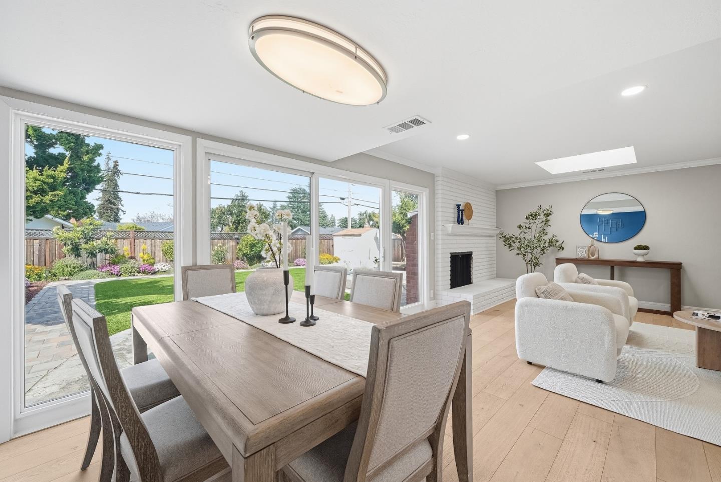 Detail Gallery Image 10 of 54 For 3329 Mauricia Ave, Santa Clara,  CA 95051 - 4 Beds | 2 Baths