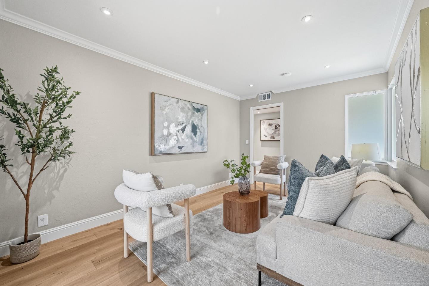 Detail Gallery Image 14 of 54 For 3329 Mauricia Ave, Santa Clara,  CA 95051 - 4 Beds | 2 Baths