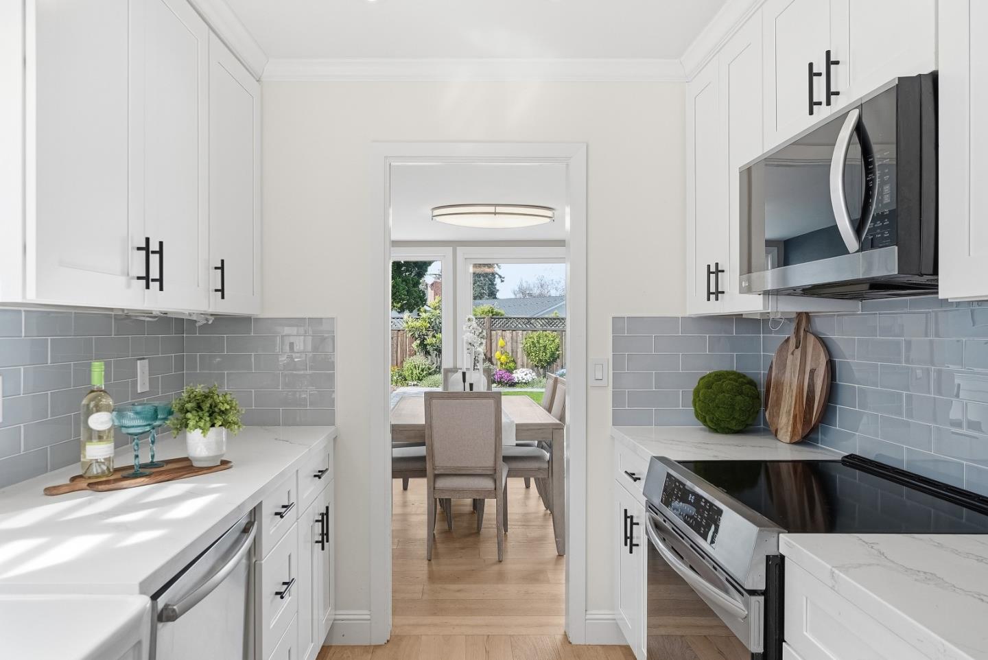 Detail Gallery Image 18 of 54 For 3329 Mauricia Ave, Santa Clara,  CA 95051 - 4 Beds | 2 Baths