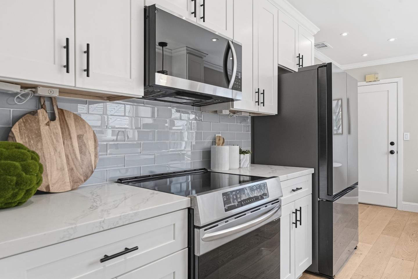 Detail Gallery Image 20 of 54 For 3329 Mauricia Ave, Santa Clara,  CA 95051 - 4 Beds | 2 Baths