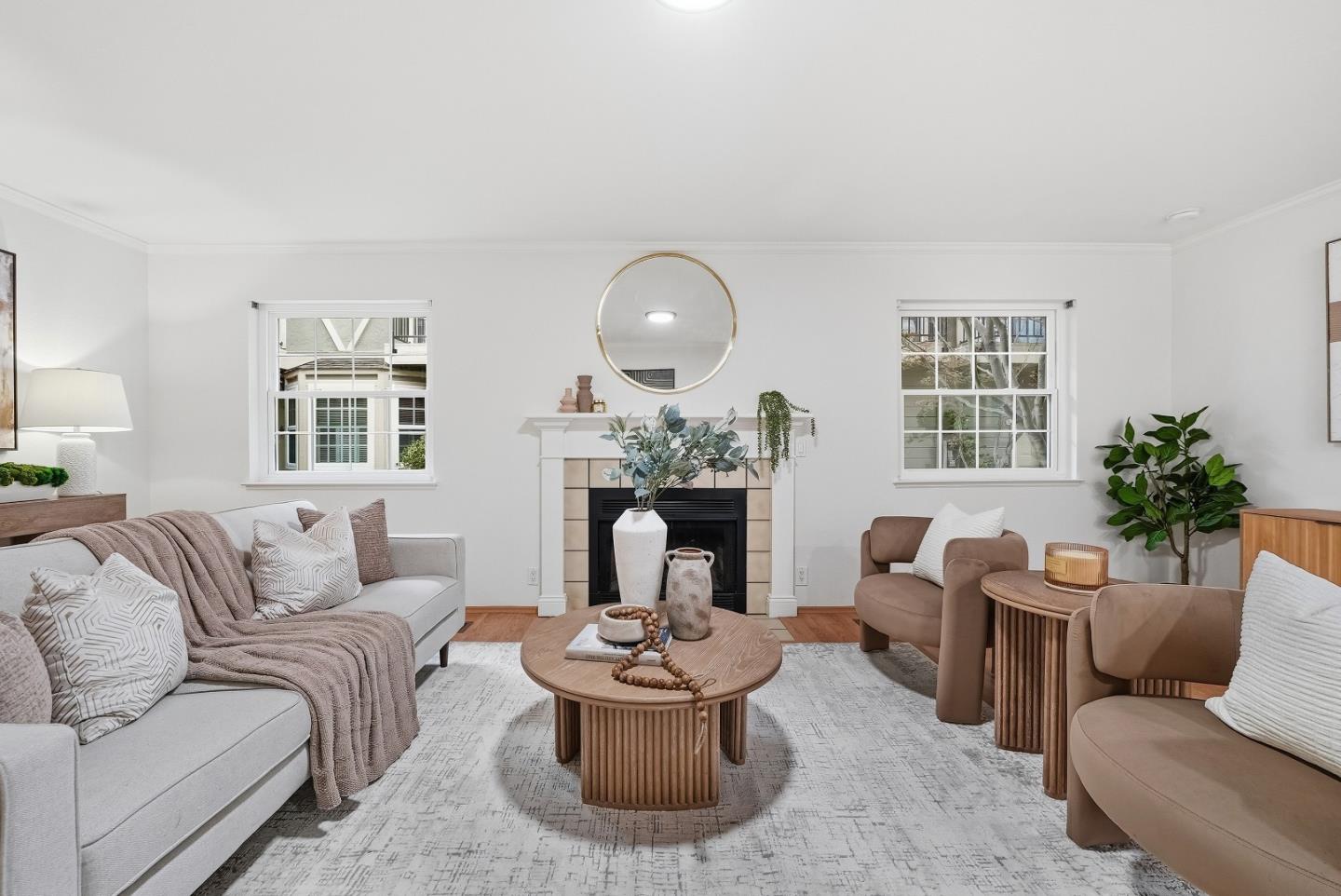 Detail Gallery Image 2 of 55 For 38 Devonshire Ave #6,  Mountain View,  CA 94043 - 3 Beds | 2/1 Baths