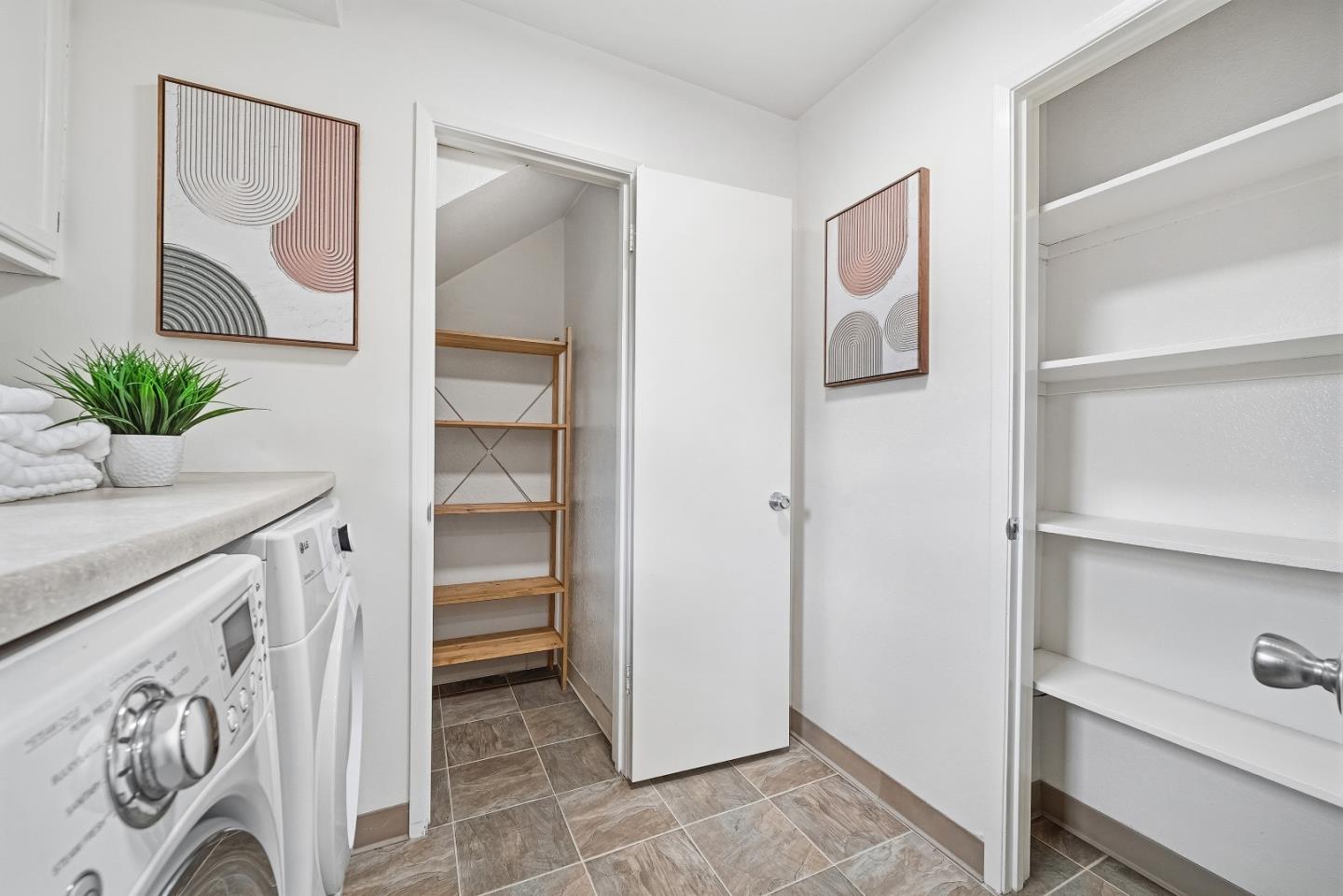 Detail Gallery Image 29 of 55 For 38 Devonshire Ave #6,  Mountain View,  CA 94043 - 3 Beds | 2/1 Baths