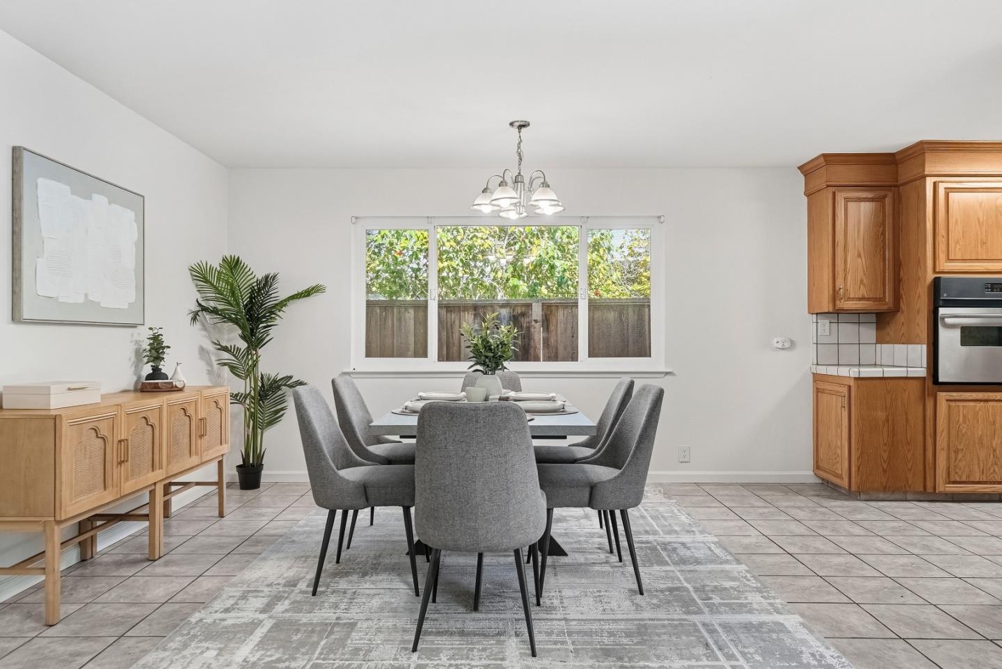 Detail Gallery Image 9 of 38 For 1451 Tyler Park Way, Mountain View,  CA 94040 - – Beds | – Baths