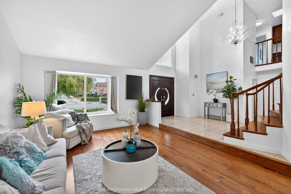 Detail Gallery Image 14 of 84 For 757 Salt Lake Dr, San Jose,  CA 95133 - 4 Beds | 3 Baths