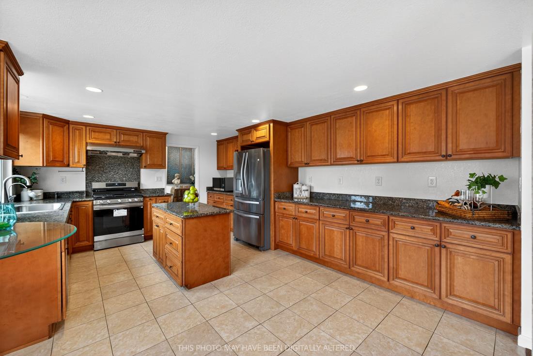 Detail Gallery Image 28 of 84 For 757 Salt Lake Dr, San Jose,  CA 95133 - 4 Beds | 3 Baths