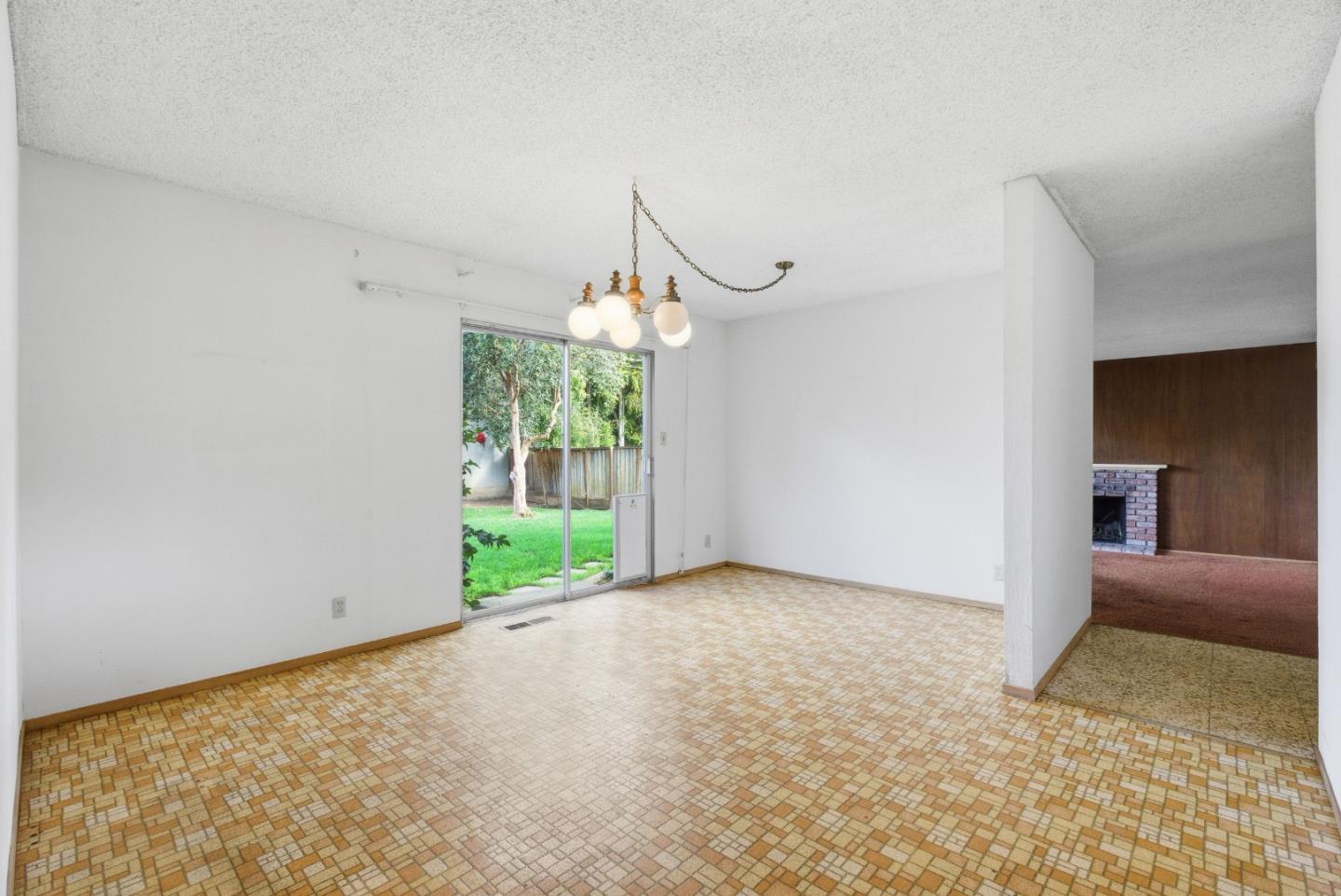 Detail Gallery Image 11 of 59 For 2261 Central Park Dr, Campbell,  CA 95008 - 4 Beds | 2 Baths