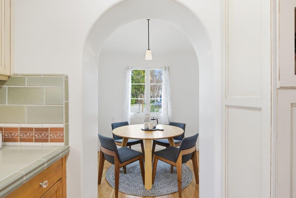 Detail Gallery Image 19 of 98 For 1555 Calaveras Ave, San Jose,  CA 95126 - 4 Beds | 2/1 Baths