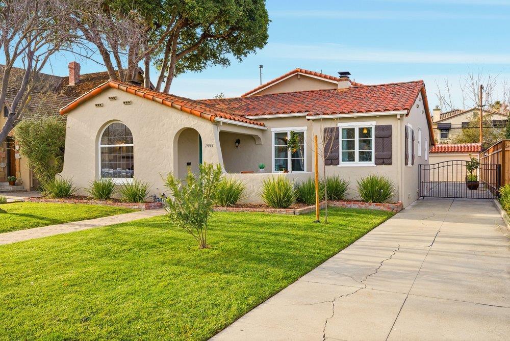 Detail Gallery Image 2 of 98 For 1555 Calaveras Ave, San Jose,  CA 95126 - 4 Beds | 2/1 Baths