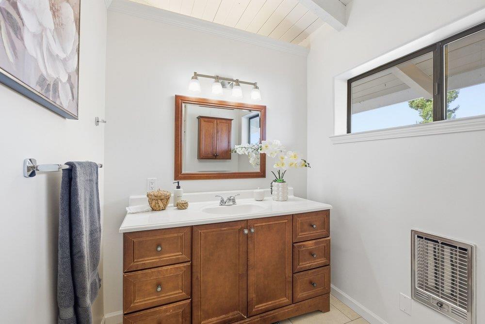 Detail Gallery Image 28 of 98 For 1555 Calaveras Ave, San Jose,  CA 95126 - 4 Beds | 2/1 Baths