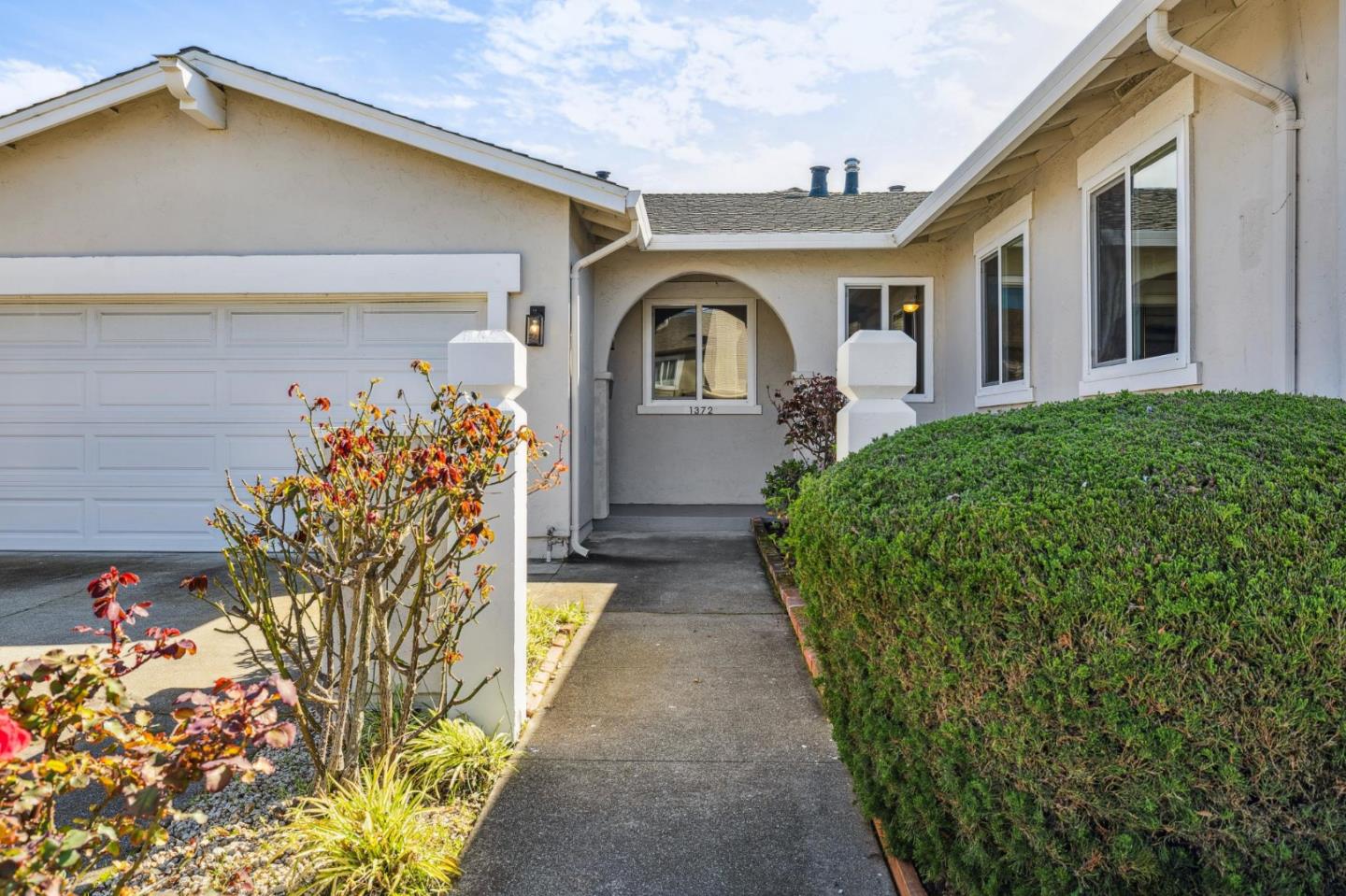 Detail Gallery Image 11 of 77 For 1372 Marlin Ave, Foster City,  CA 94404 - 5 Beds | 2 Baths