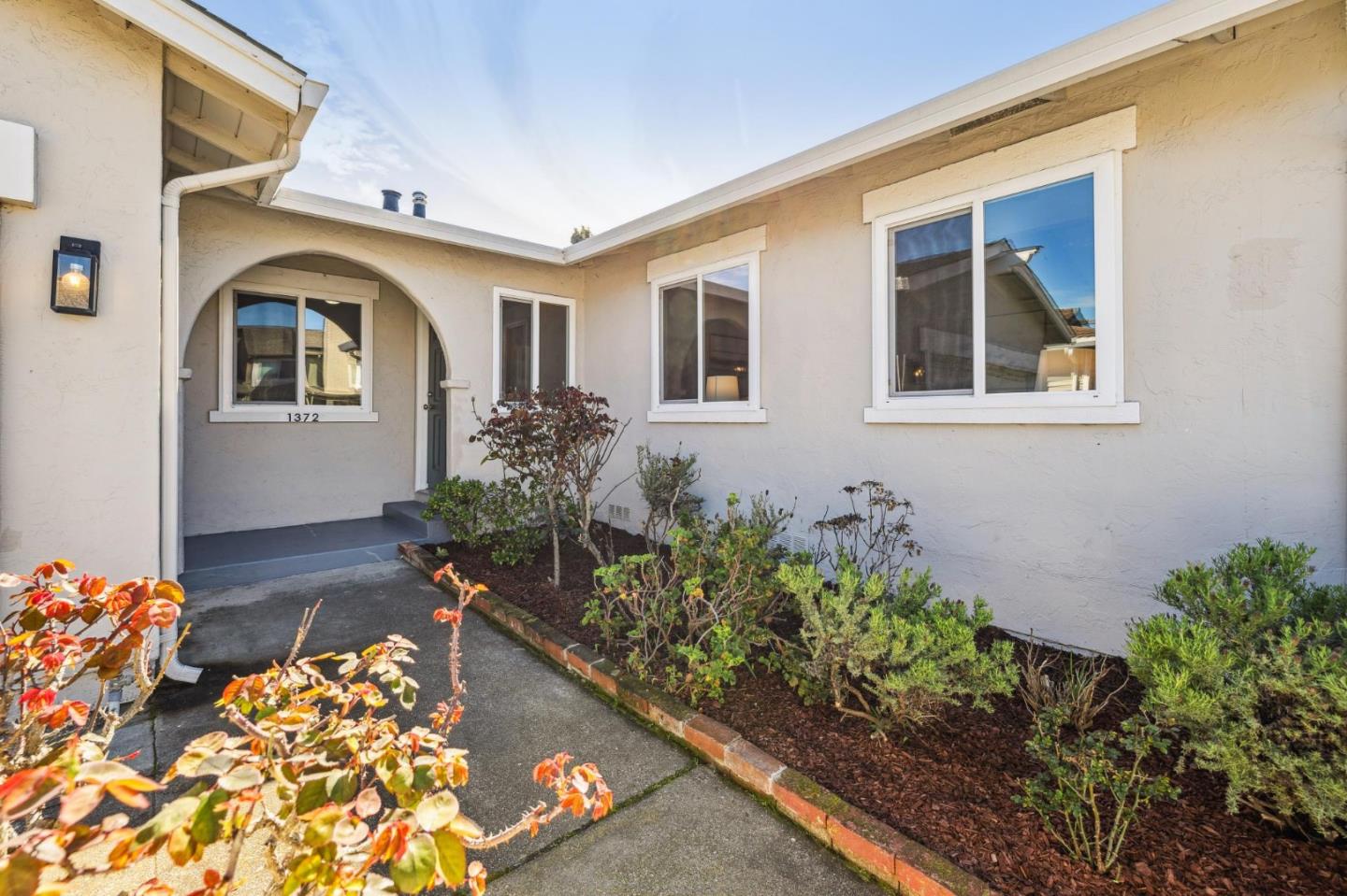 Detail Gallery Image 12 of 77 For 1372 Marlin Ave, Foster City,  CA 94404 - 5 Beds | 2 Baths