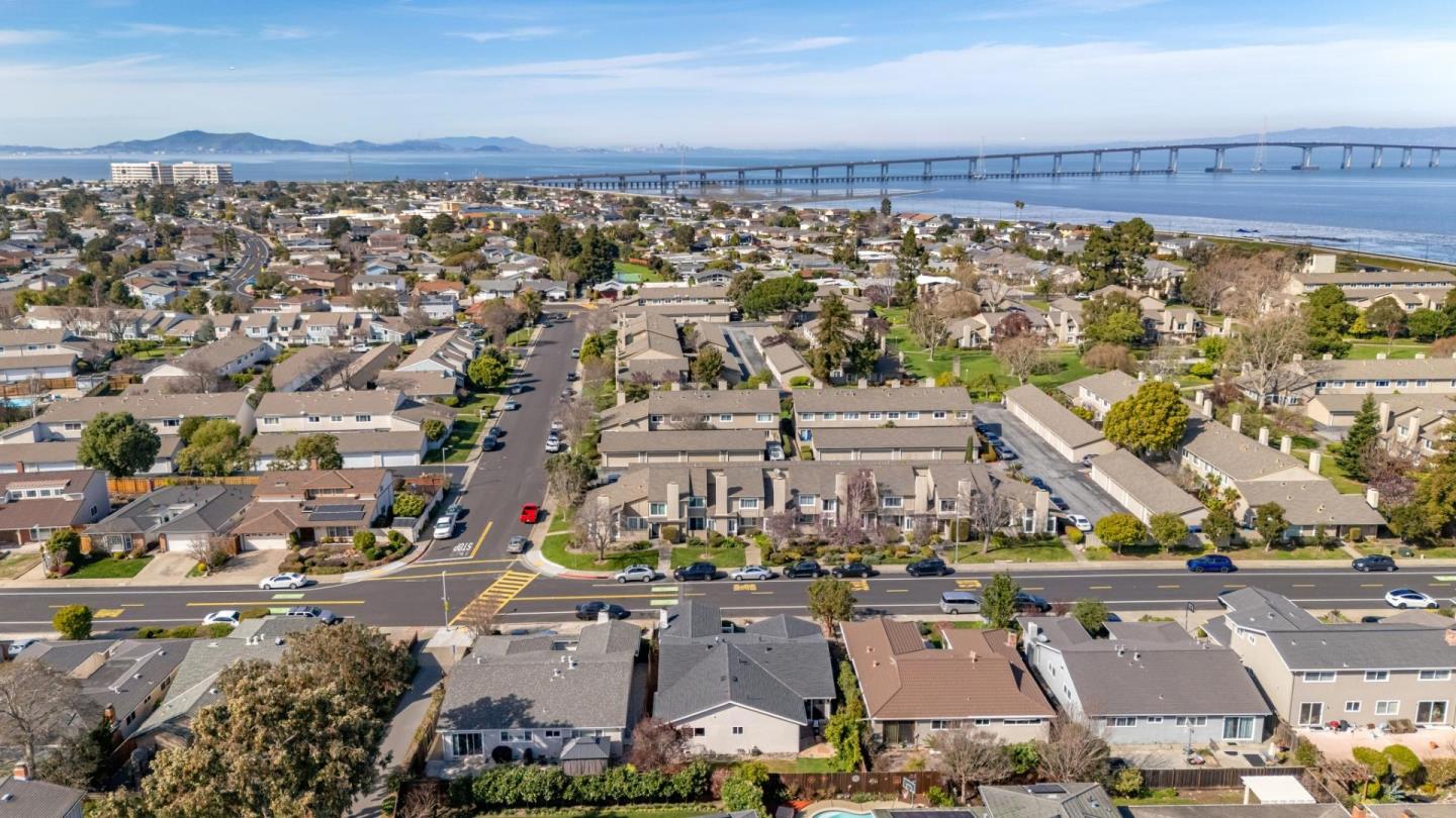 Detail Gallery Image 2 of 77 For 1372 Marlin Ave, Foster City,  CA 94404 - 5 Beds | 2 Baths