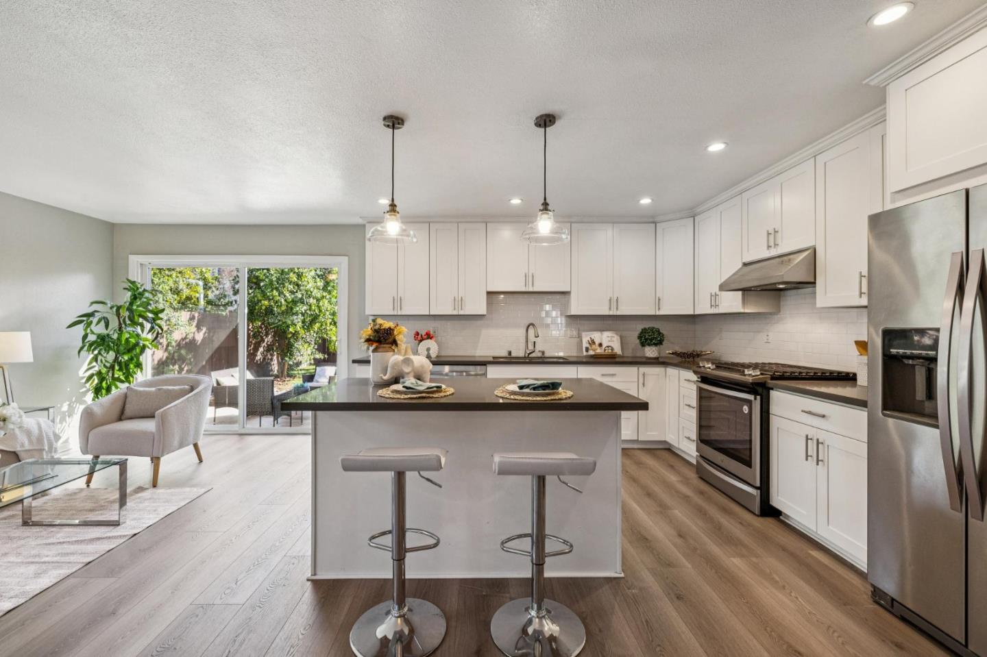 Detail Gallery Image 31 of 77 For 1372 Marlin Ave, Foster City,  CA 94404 - 5 Beds | 2 Baths