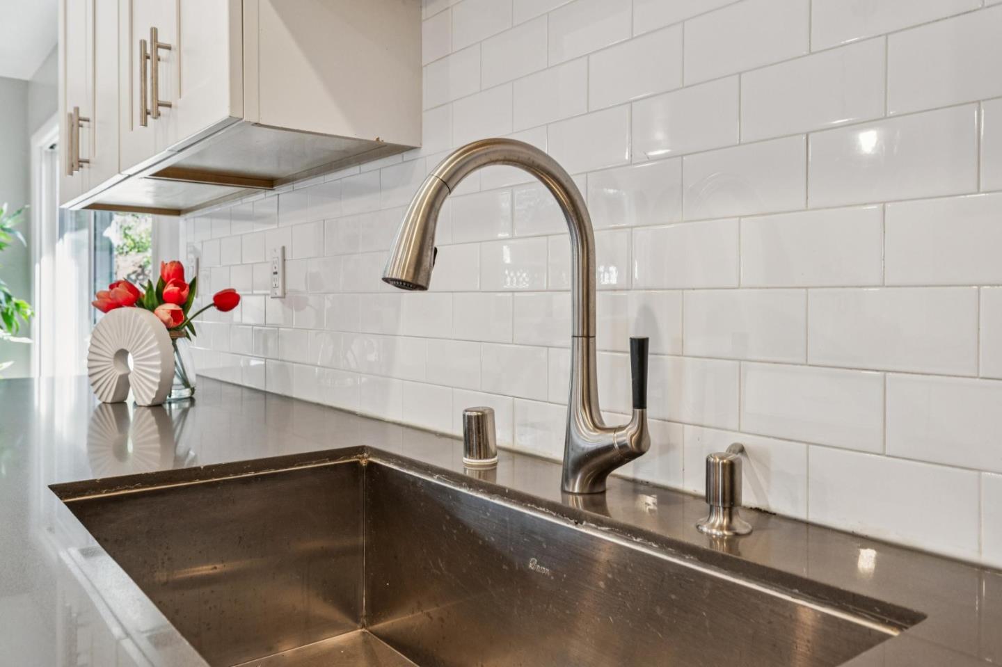 Detail Gallery Image 36 of 77 For 1372 Marlin Ave, Foster City,  CA 94404 - 5 Beds | 2 Baths