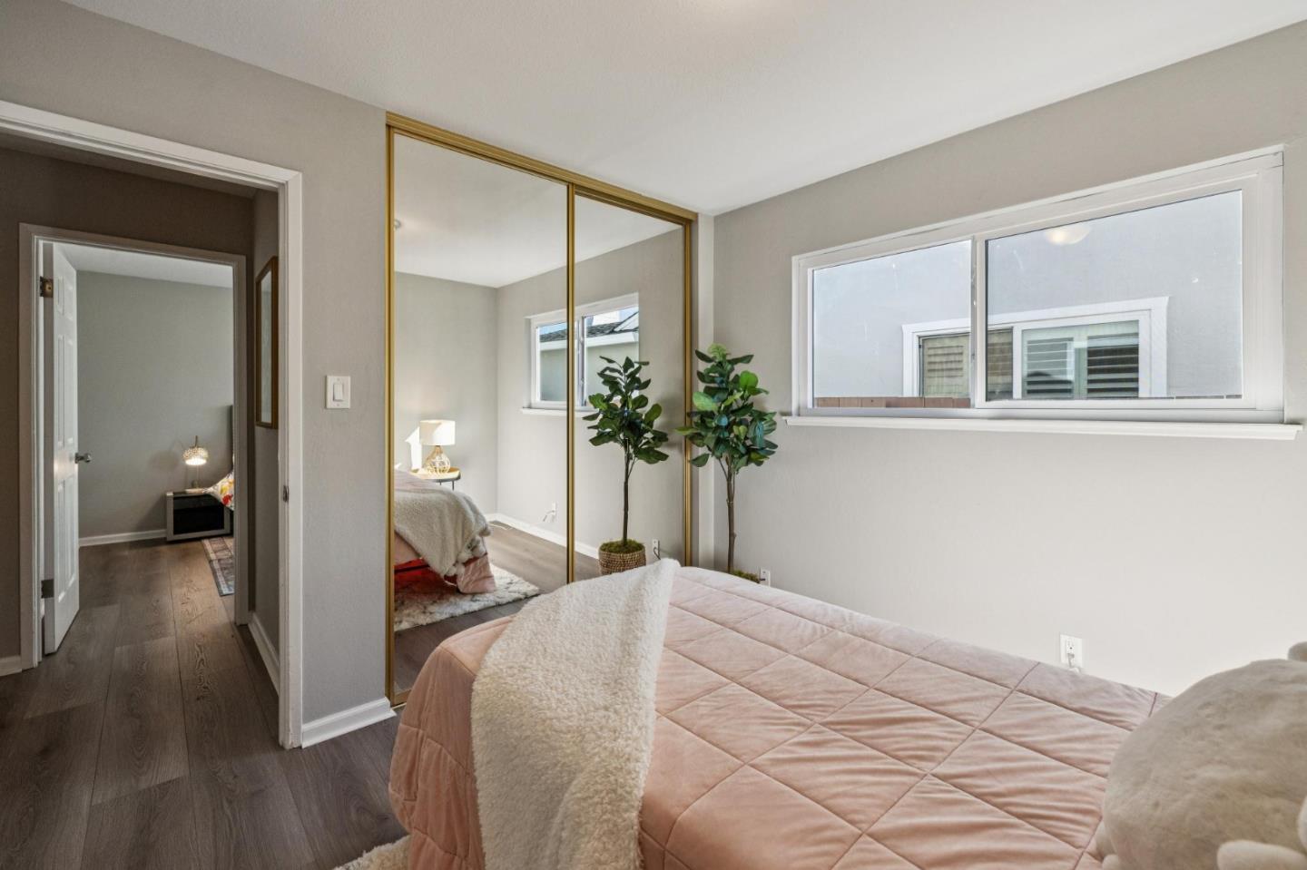 Detail Gallery Image 64 of 77 For 1372 Marlin Ave, Foster City,  CA 94404 - 5 Beds | 2 Baths