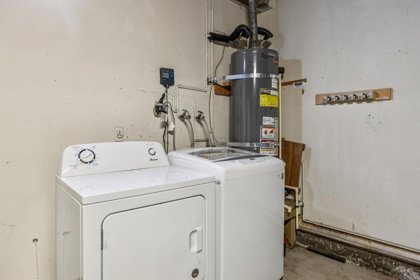 Detail Gallery Image 68 of 77 For 1372 Marlin Ave, Foster City,  CA 94404 - 5 Beds | 2 Baths