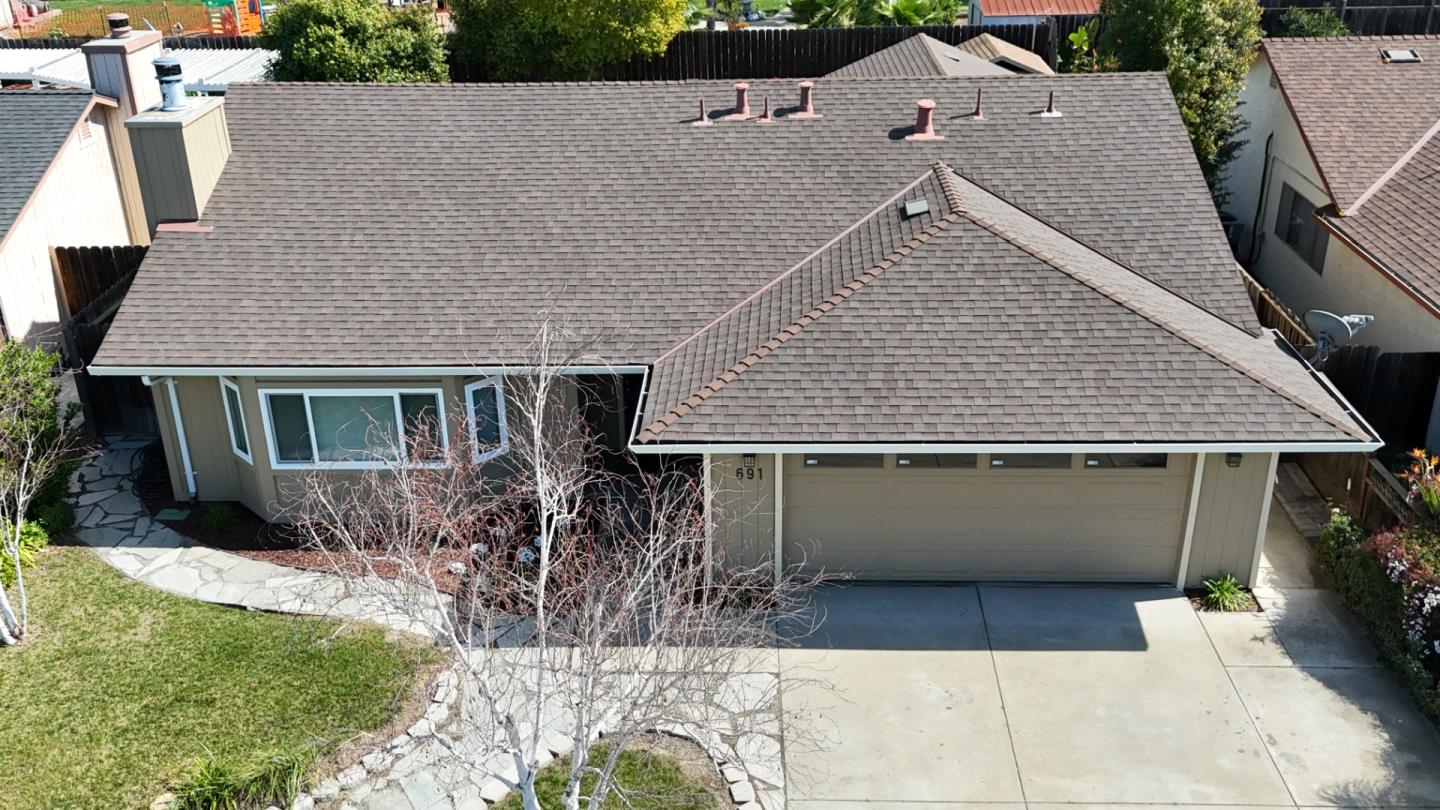 Detail Gallery Image 3 of 39 For 691 Clearview Dr, Hollister,  CA 95023 - 4 Beds | 2 Baths