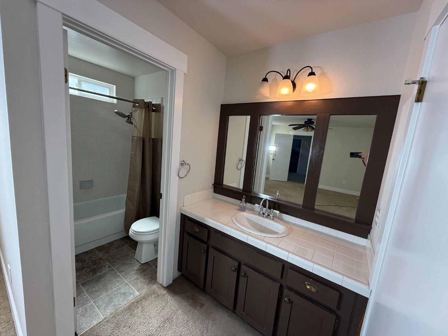 Detail Gallery Image 34 of 39 For 691 Clearview Dr, Hollister,  CA 95023 - 4 Beds | 2 Baths