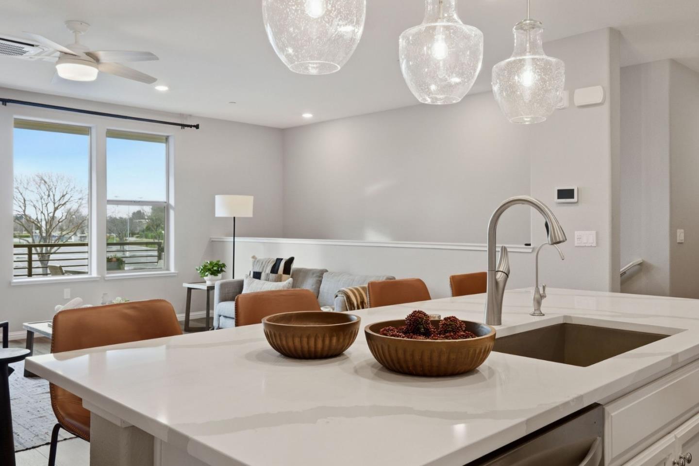 Detail Gallery Image 15 of 58 For 6809 Canine Ct, San Jose,  CA 95119 - 3 Beds | 3 Baths