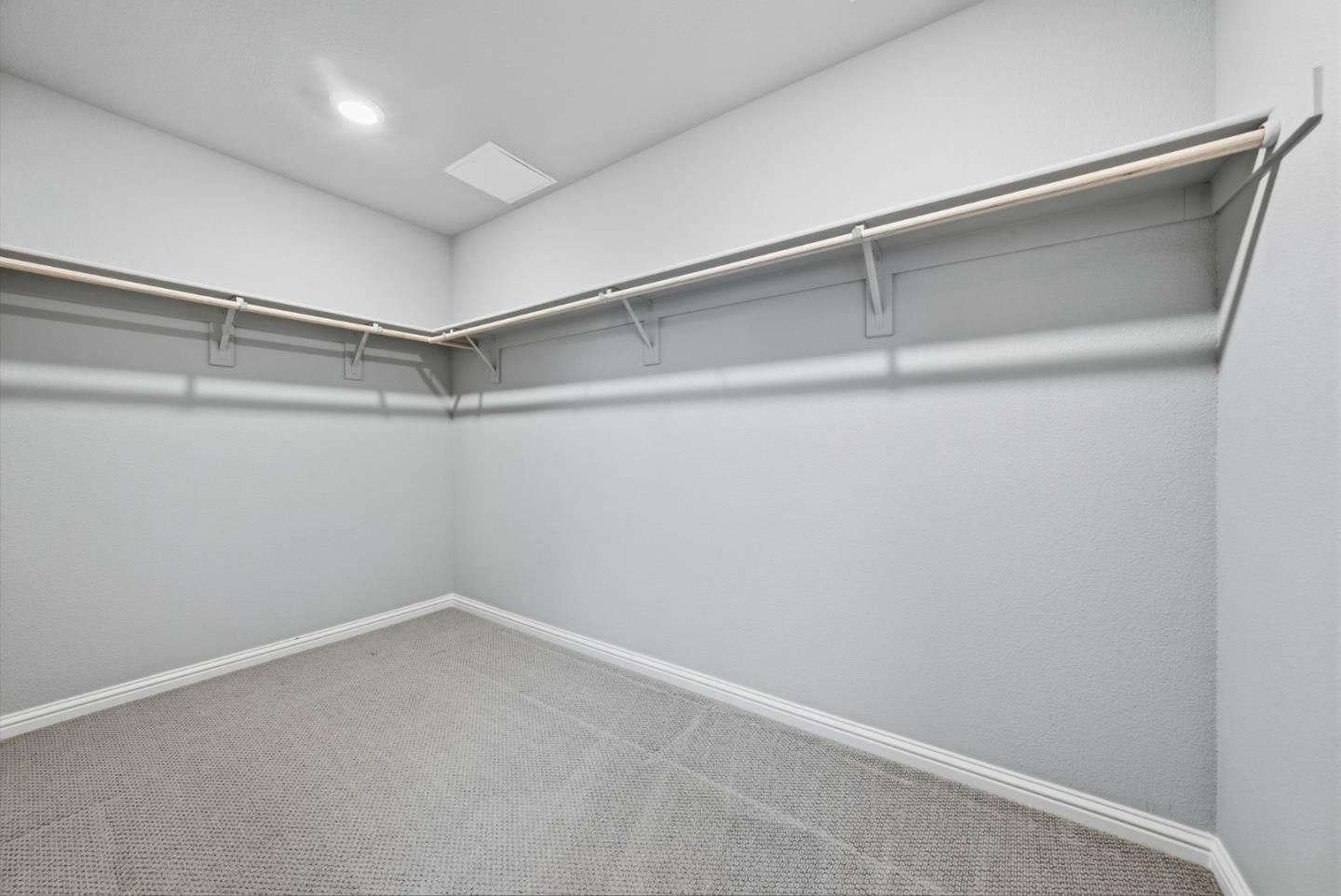 Detail Gallery Image 42 of 58 For 6809 Canine Ct, San Jose,  CA 95119 - 3 Beds | 3 Baths