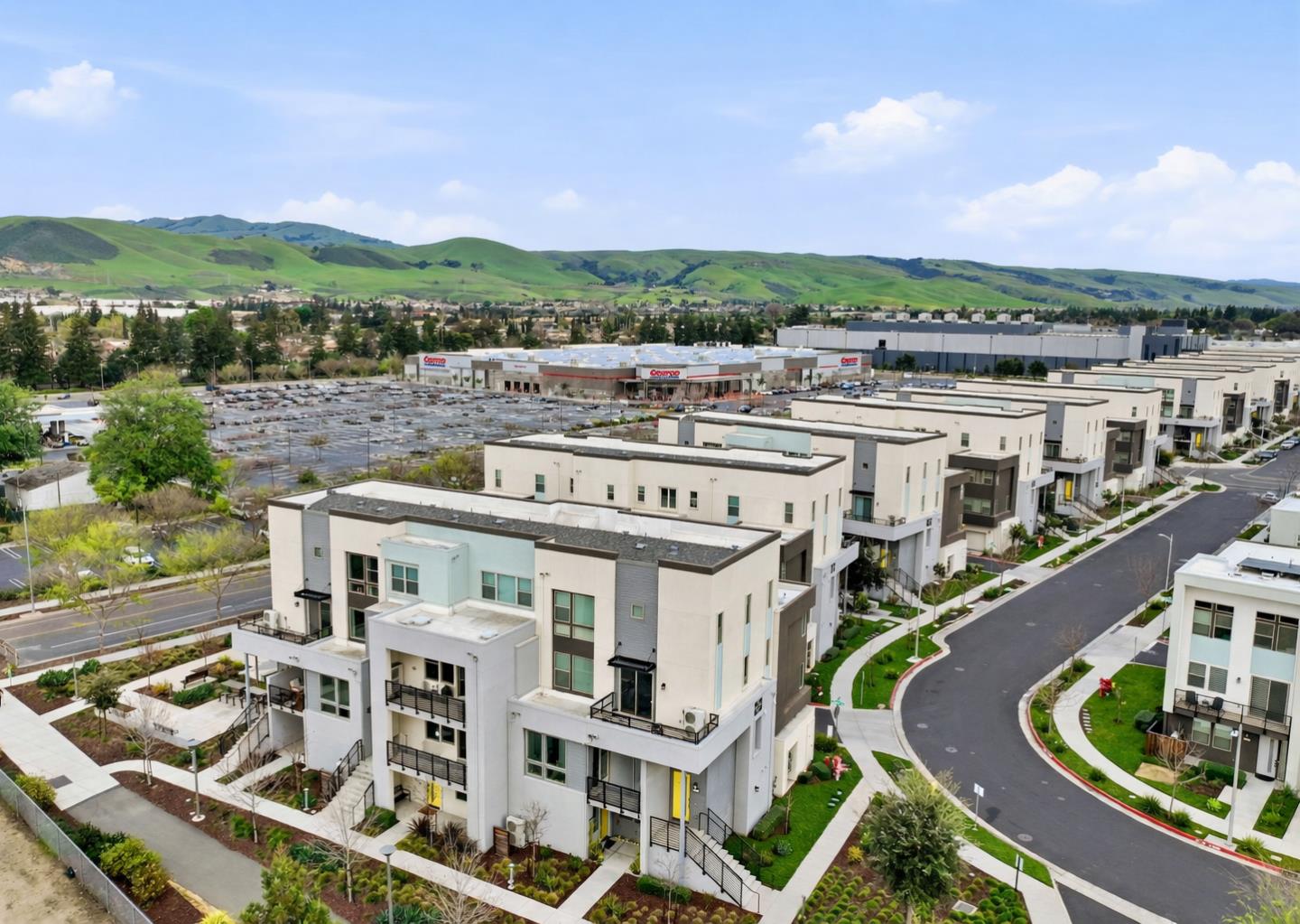 Detail Gallery Image 46 of 58 For 6809 Canine Ct, San Jose,  CA 95119 - 3 Beds | 3 Baths