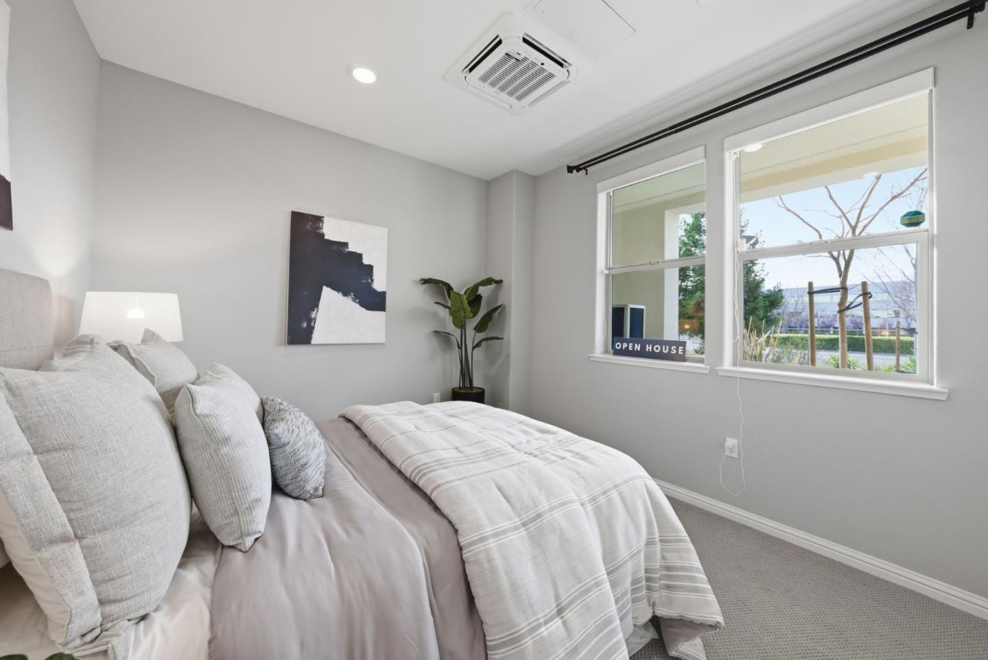 Detail Gallery Image 7 of 58 For 6809 Canine Ct, San Jose,  CA 95119 - 3 Beds | 3 Baths