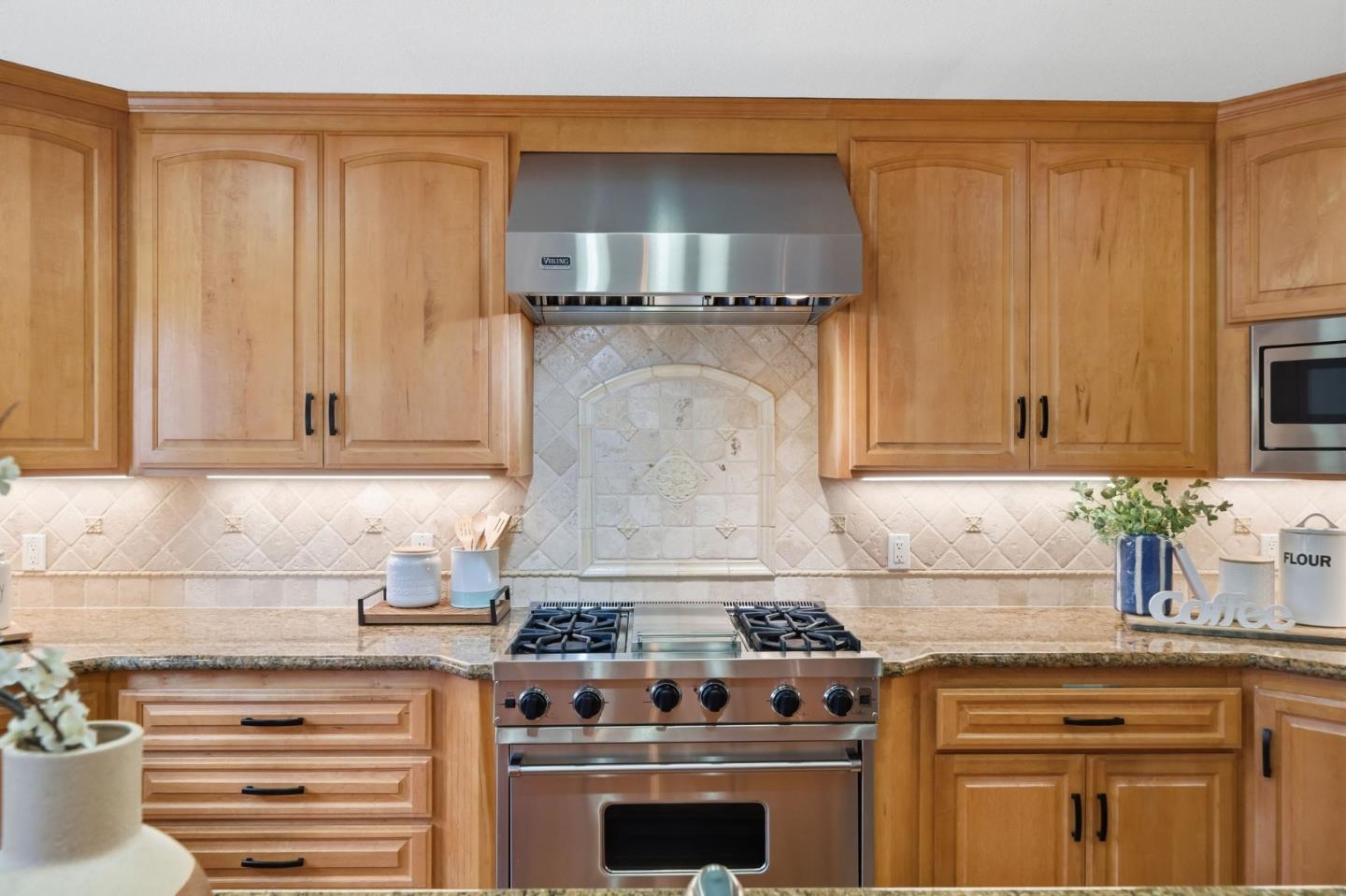 Detail Gallery Image 18 of 56 For 515 Cashew Ct, San Ramon,  CA 94583 - 4 Beds | 2 Baths