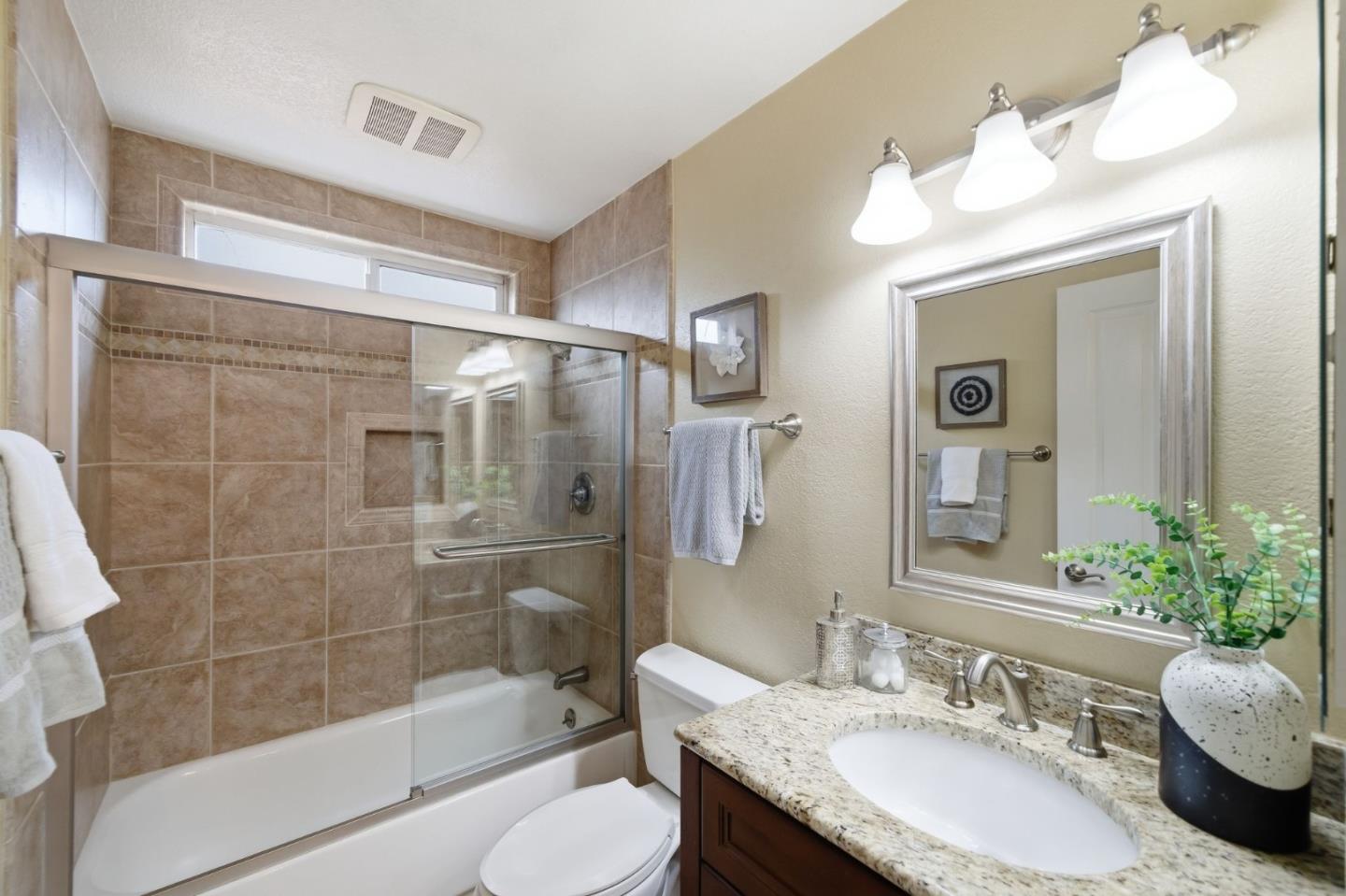 Detail Gallery Image 33 of 56 For 515 Cashew Ct, San Ramon,  CA 94583 - 4 Beds | 2 Baths