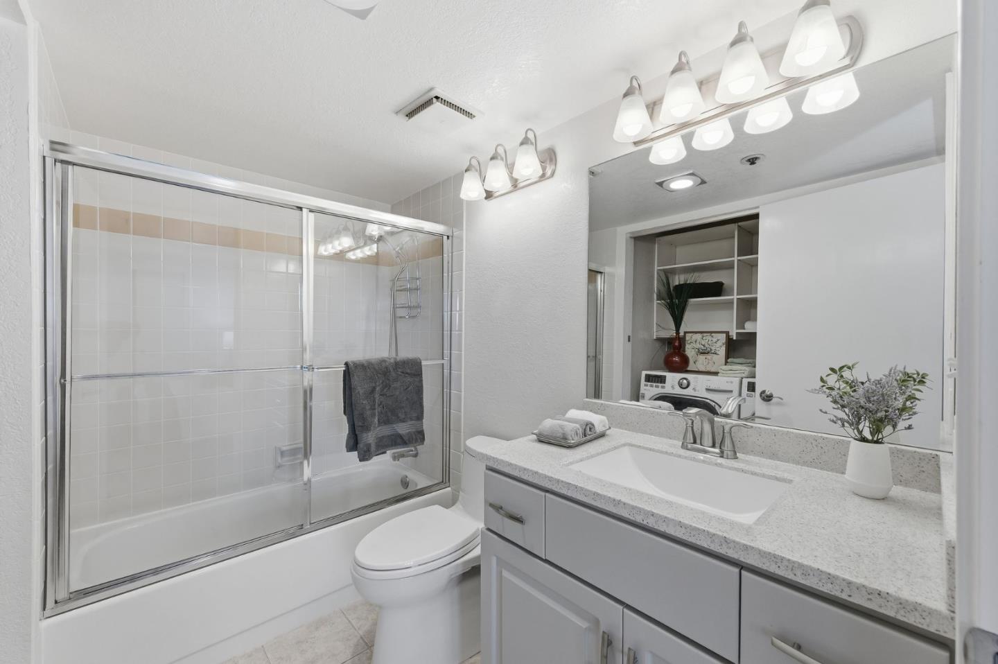 Photo #15: ML82037068 Listing: Photo #15