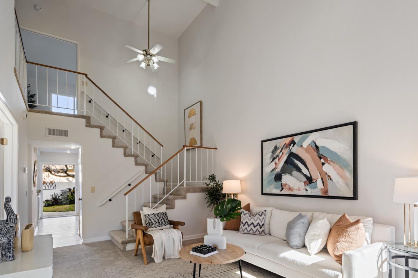 Detail Gallery Image 4 of 51 For 1023 Lark Ln, Foster City,  CA 94404 - 2 Beds | 2/1 Baths