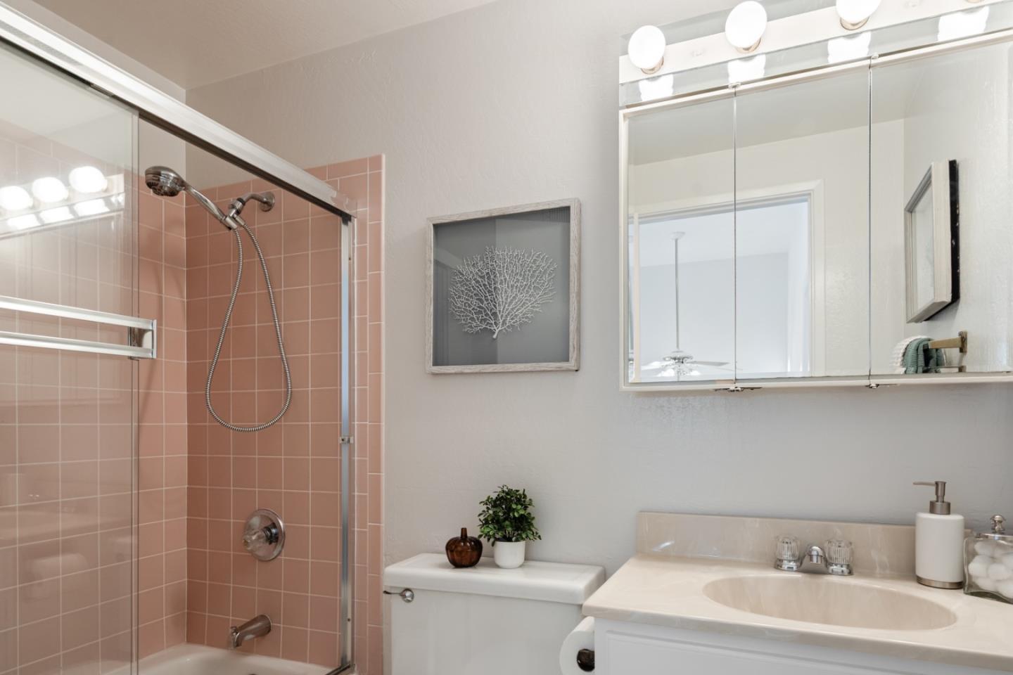 Detail Gallery Image 40 of 51 For 1023 Lark Ln, Foster City,  CA 94404 - 2 Beds | 2/1 Baths