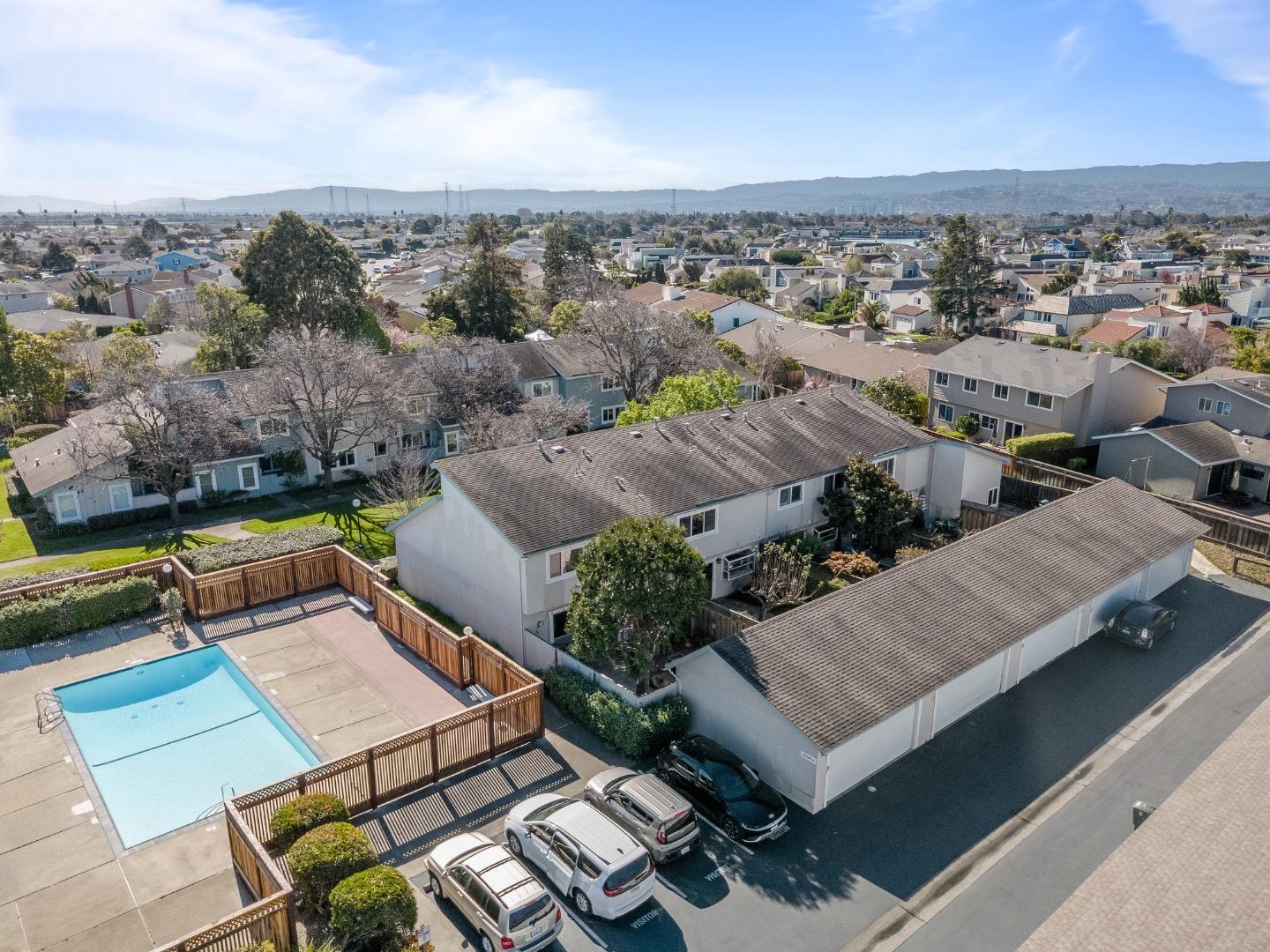 Detail Gallery Image 42 of 51 For 1023 Lark Ln, Foster City,  CA 94404 - 2 Beds | 2/1 Baths