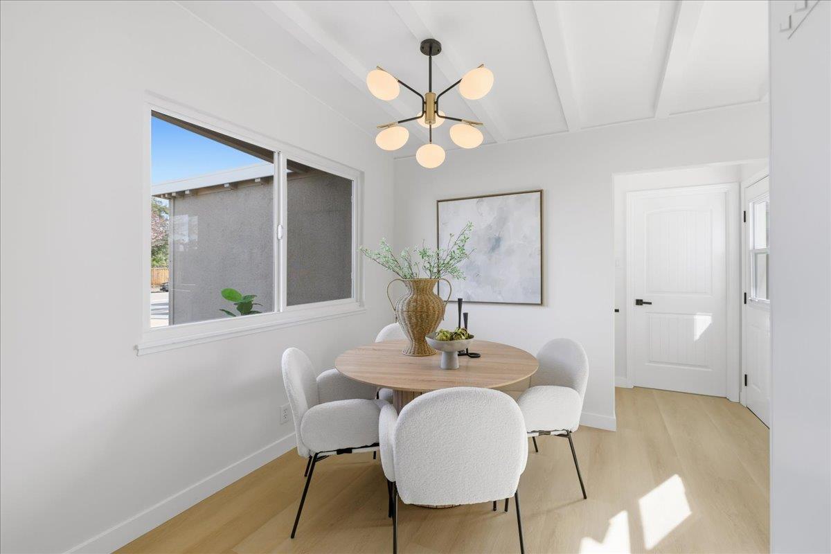 Detail Gallery Image 11 of 46 For 799 Borregas, Sunnyvale,  CA 94085 - 3 Beds | 1 Baths