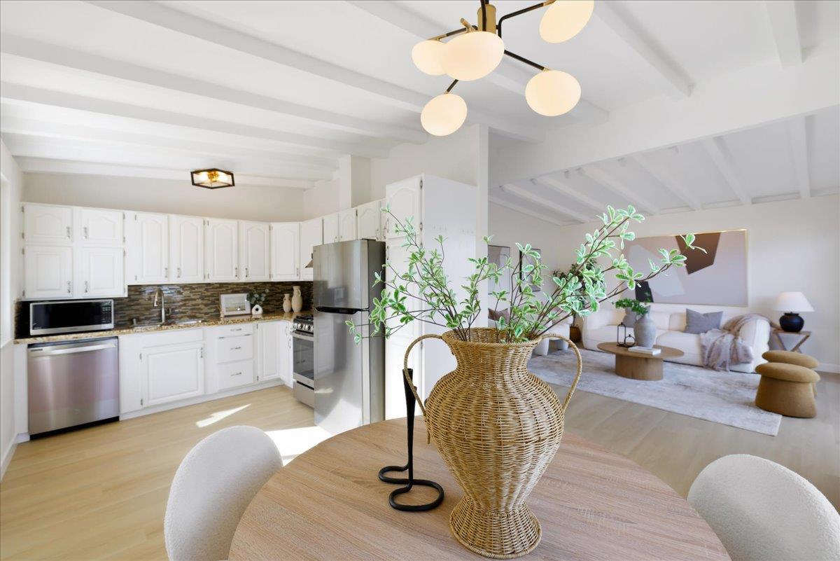 Detail Gallery Image 13 of 46 For 799 Borregas, Sunnyvale,  CA 94085 - 3 Beds | 1 Baths