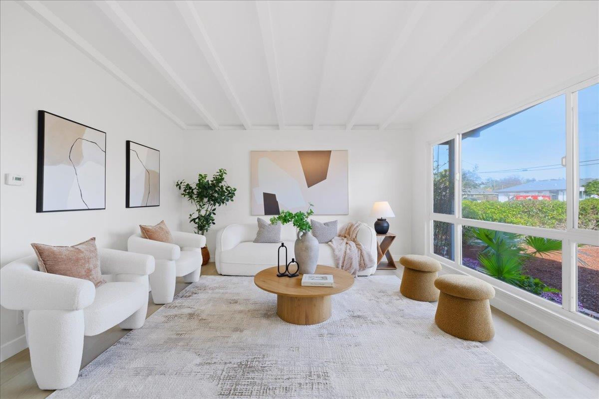 Detail Gallery Image 2 of 46 For 799 Borregas, Sunnyvale,  CA 94085 - 3 Beds | 1 Baths