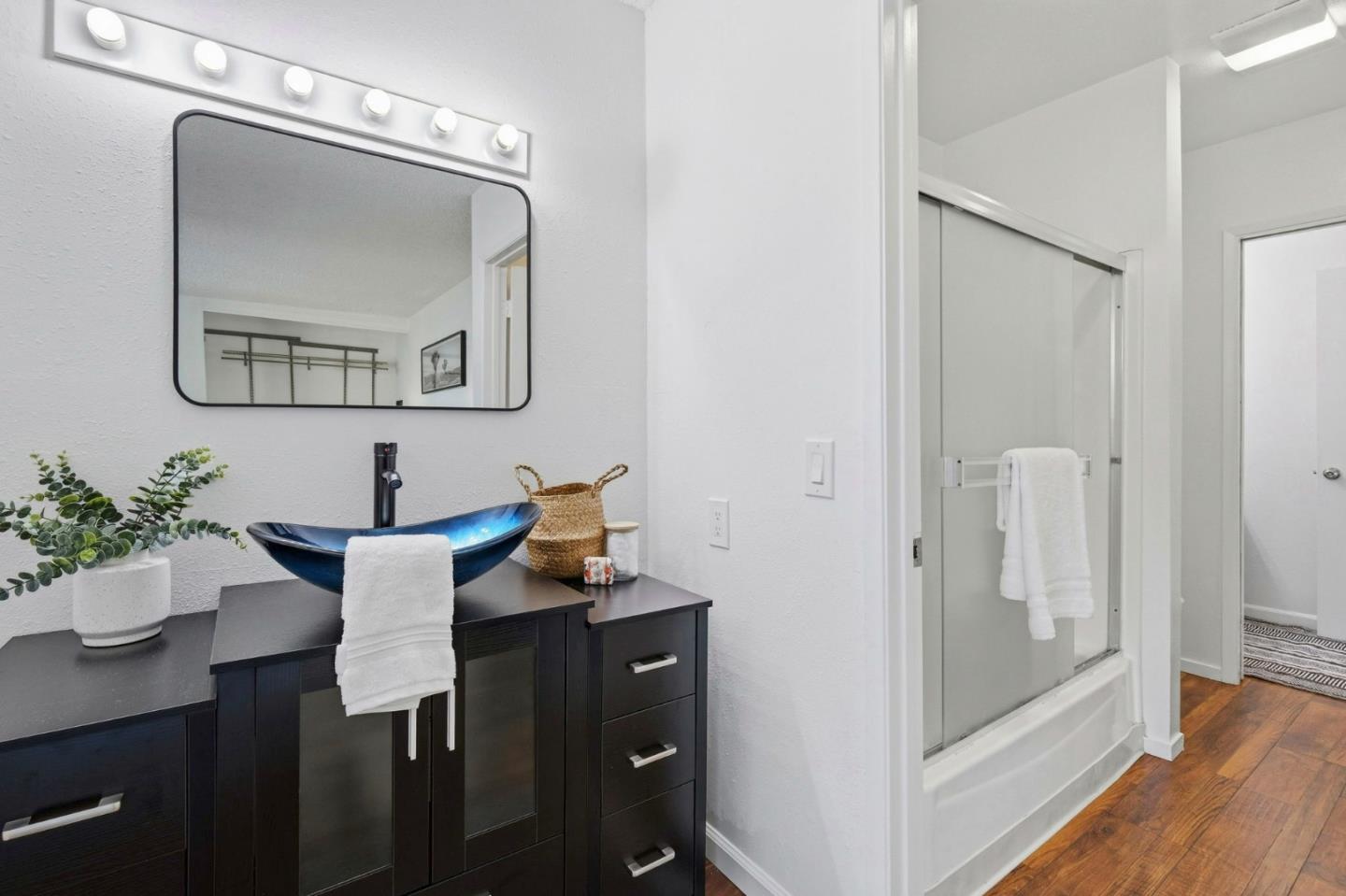 Detail Gallery Image 27 of 36 For 660 Nobel Dr 1e,  Santa Cruz,  CA 95060 - 2 Beds | 1/1 Baths