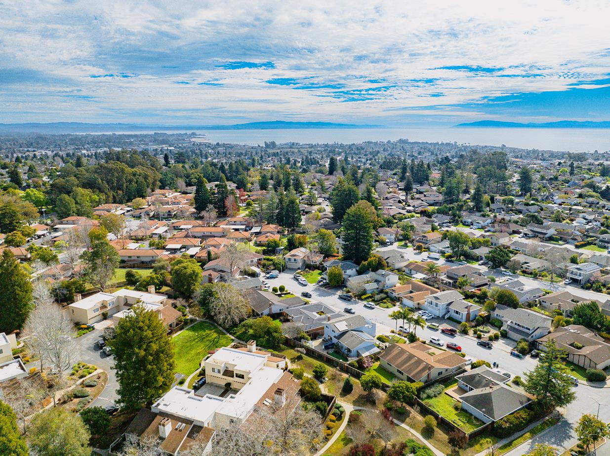 Detail Gallery Image 33 of 36 For 660 Nobel Dr 1e,  Santa Cruz,  CA 95060 - 2 Beds | 1/1 Baths