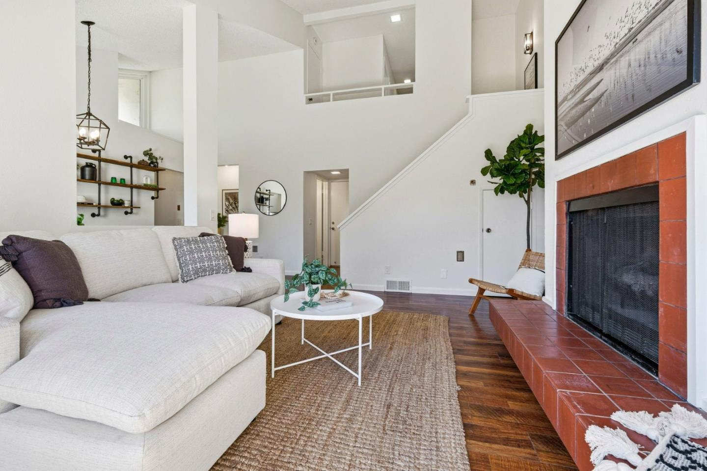 Detail Gallery Image 7 of 36 For 660 Nobel Dr 1e,  Santa Cruz,  CA 95060 - 2 Beds | 1/1 Baths