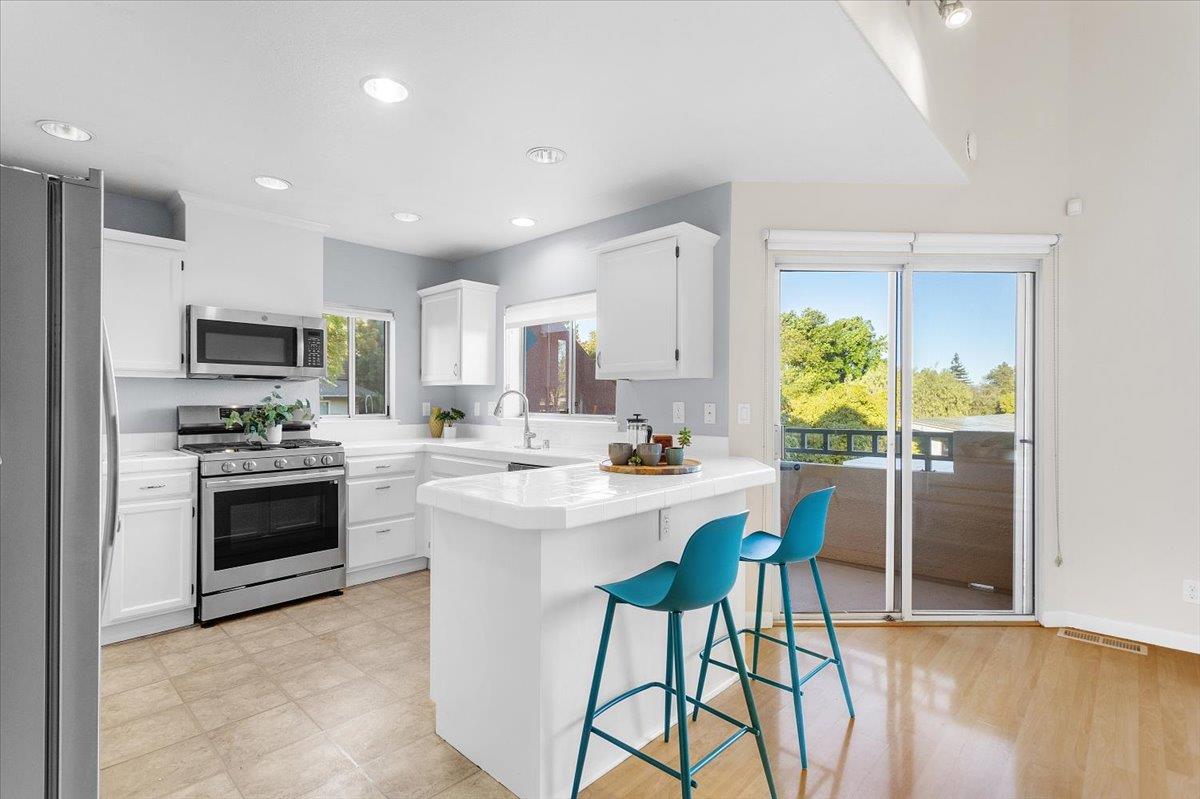 Photo #15: ML82037074 Listing: Photo #15