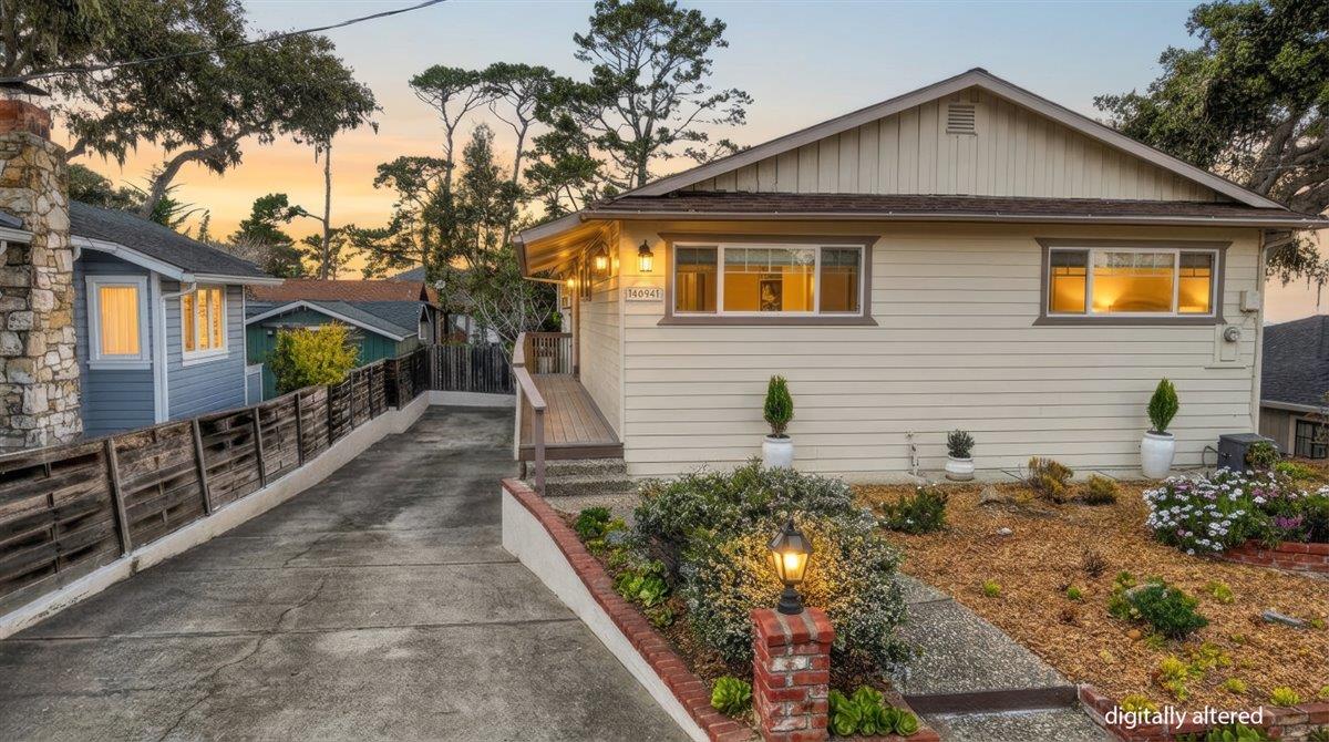 Detail Gallery Image 3 of 46 For 1694 Prescott Ave, Monterey,  CA 93940 - 3 Beds | 2 Baths