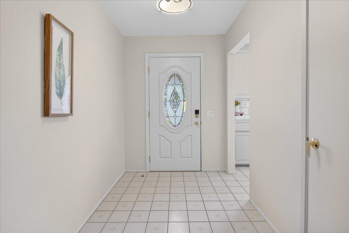 Detail Gallery Image 8 of 46 For 1694 Prescott Ave, Monterey,  CA 93940 - 3 Beds | 2 Baths