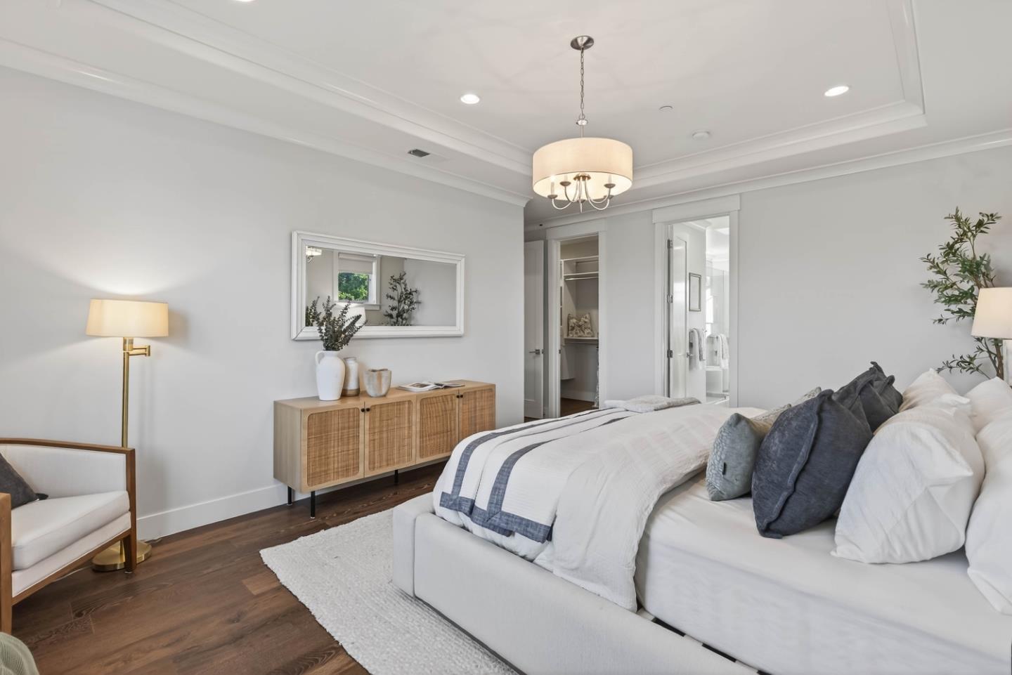 Detail Gallery Image 23 of 50 For 10334 S Tantau Ave, Cupertino,  CA 95014 - 5 Beds | 4/1 Baths