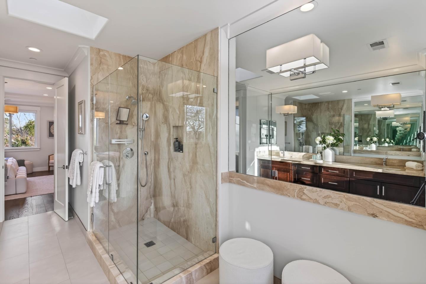 Detail Gallery Image 25 of 50 For 10334 S Tantau Ave, Cupertino,  CA 95014 - 5 Beds | 4/1 Baths