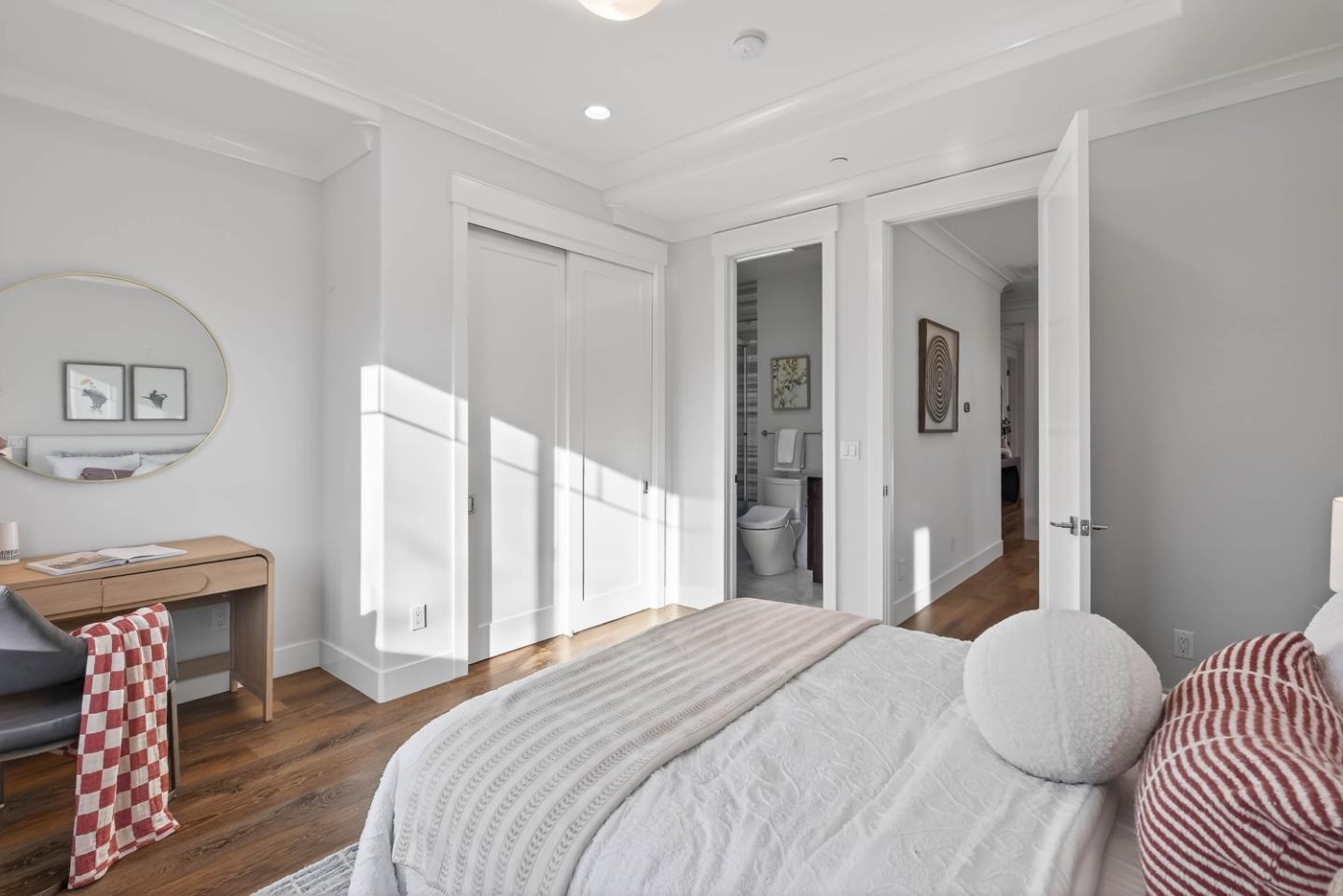 Detail Gallery Image 31 of 50 For 10334 S Tantau Ave, Cupertino,  CA 95014 - 5 Beds | 4/1 Baths