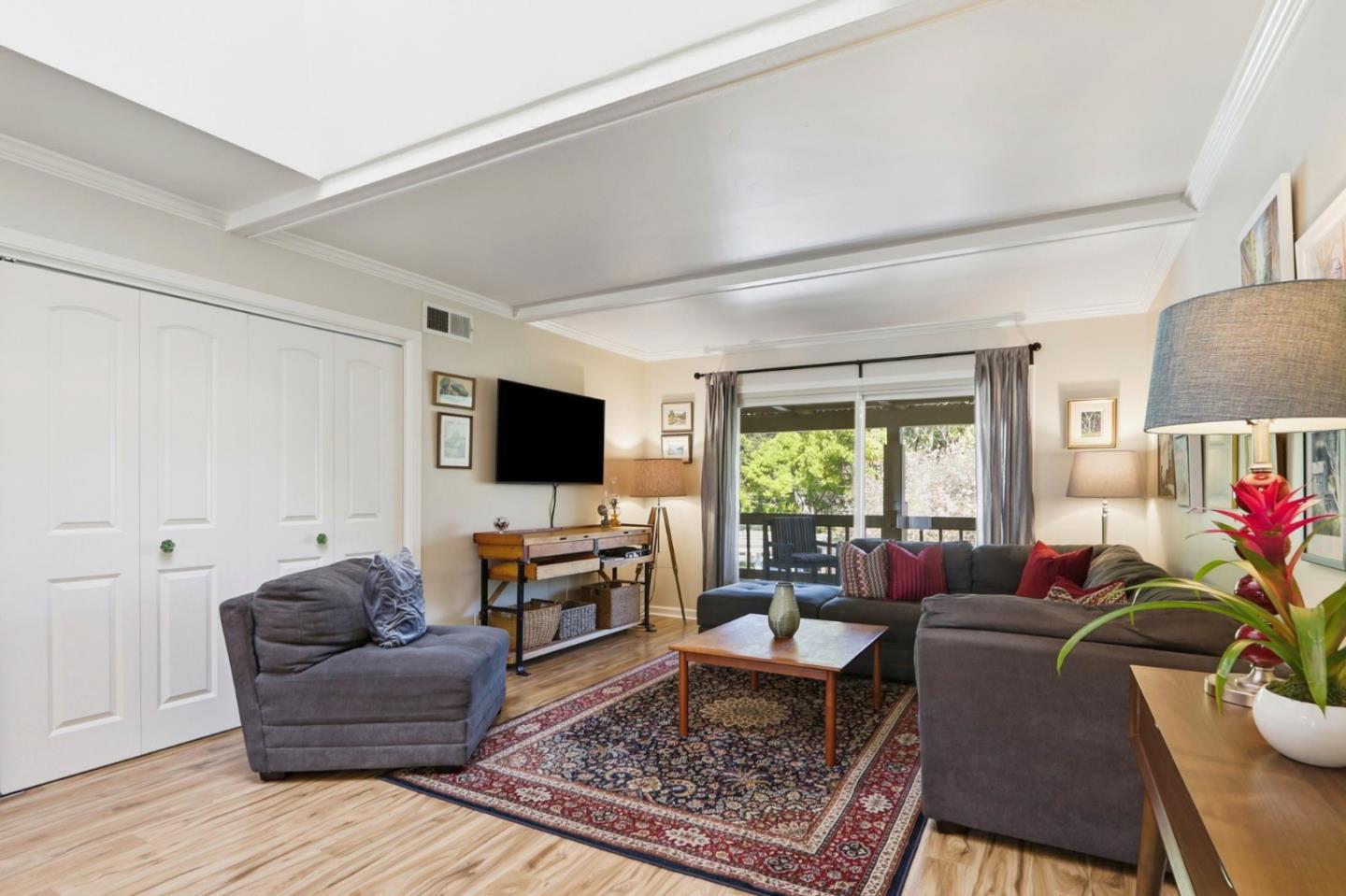 Detail Gallery Image 12 of 51 For 5471 Cribari Grn, San Jose,  CA 95135 - 2 Beds | 2 Baths